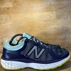 New Balance 720 v4 REFLECTIVE Womens Size 11 (B) Running Shoes Sneakers Blue